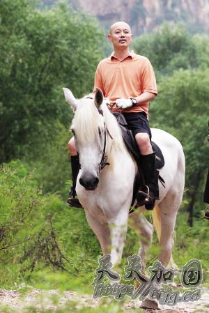 葛优马上演“枪战” 剧组投保上千万(图)