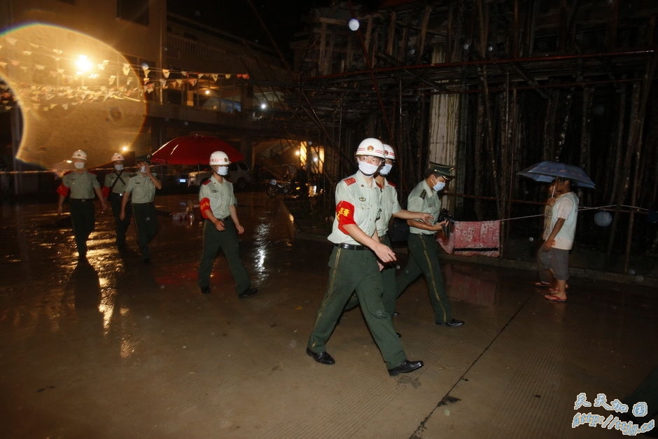 点击图片查看下一页