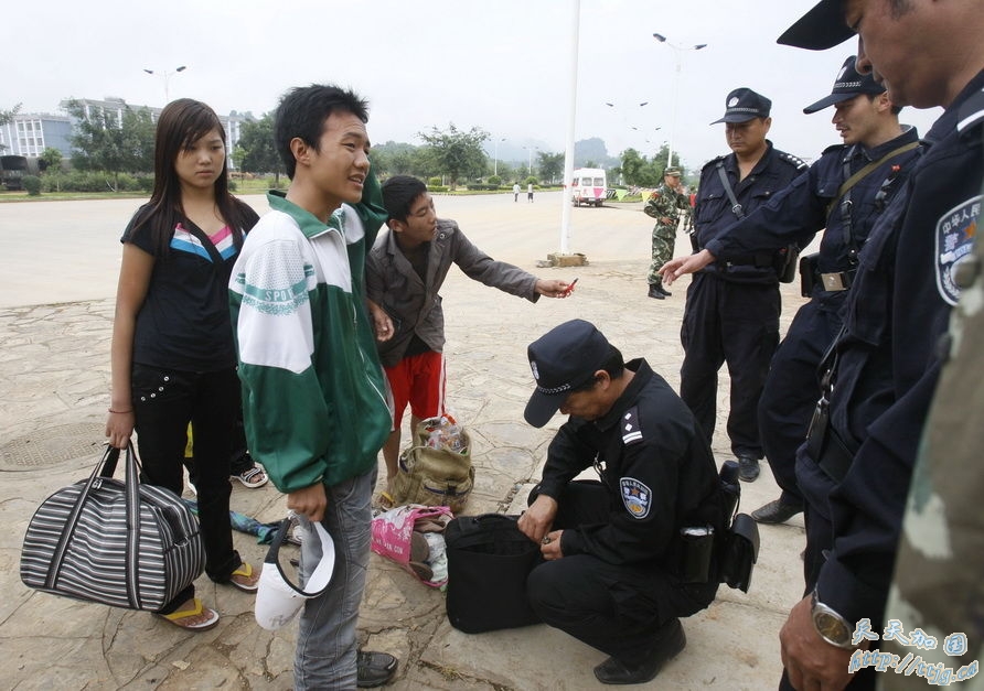 点击图片查看下一页