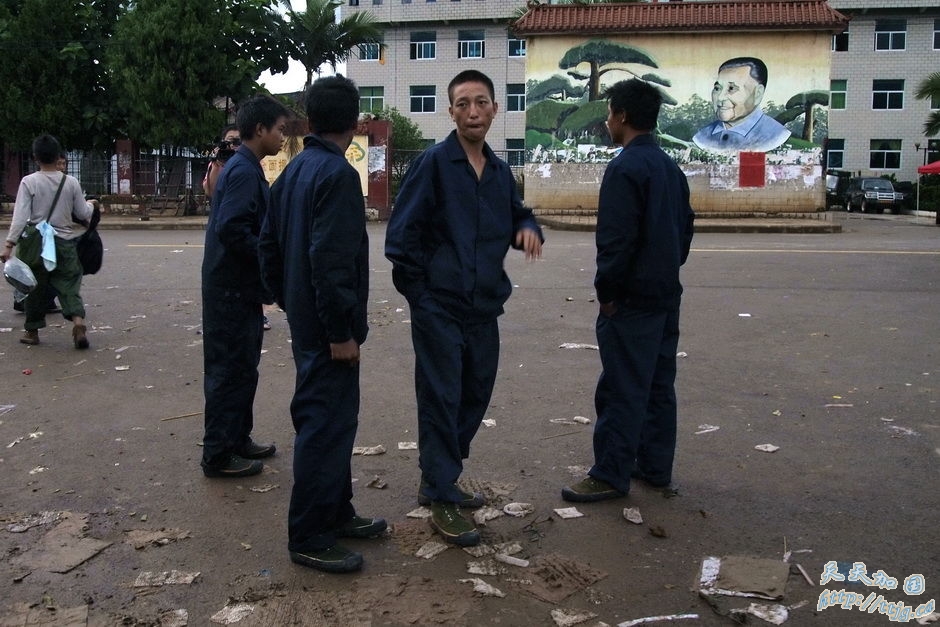 点击图片查看下一页