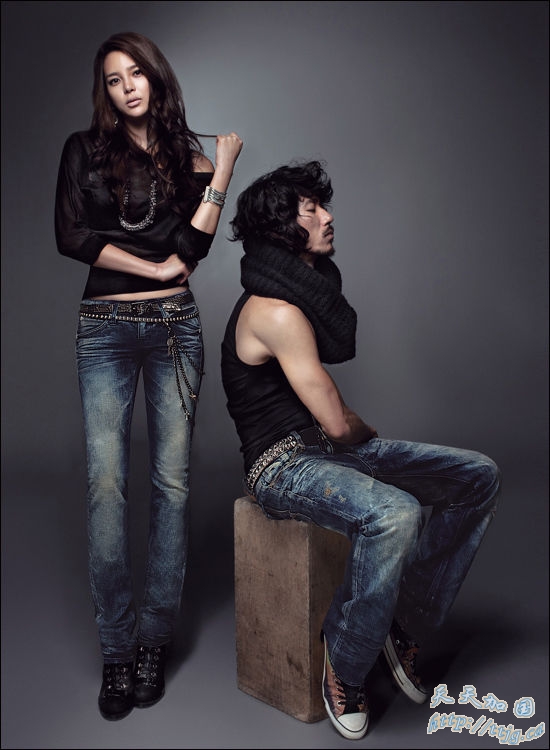 ����鿴��һ��