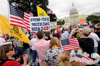 华盛顿爆发万人示威 抗议奥巴马政府医改计划