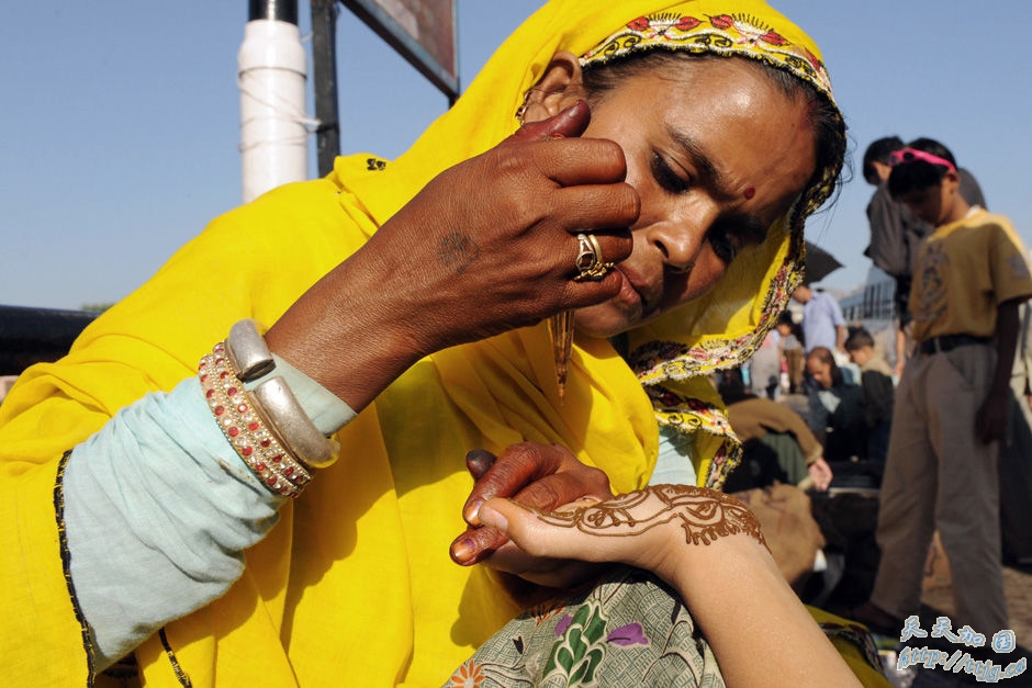 点击图片查看下一页