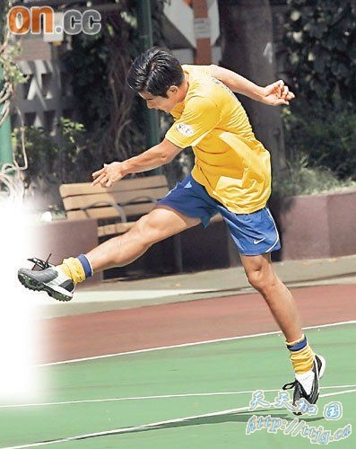 郭富城:我踢!(设计对白)