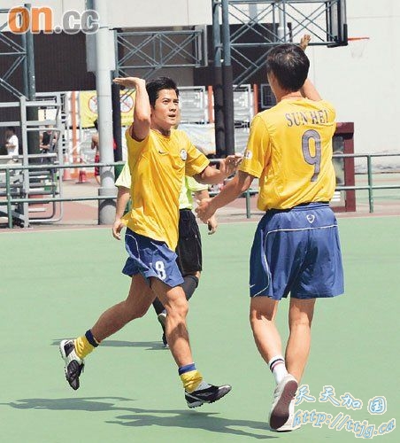 给我来五个球!(设计对白)