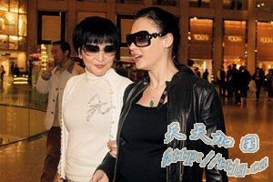 �Ű�֥���������� л����Ϊ��̥�»�4�򻤽��� 