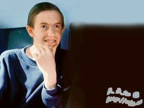 21岁的学生葛洛