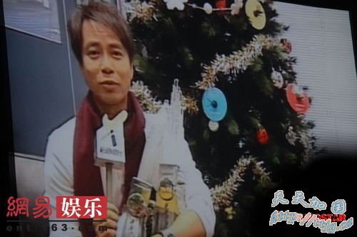 李克勤获亚洲歌手大奖。