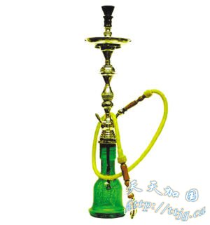 水烟馆设卧榻被指似吸大烟 受年轻女子青睐(图)