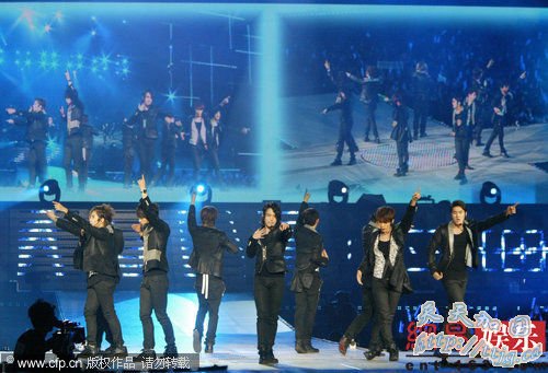 Super Junior̨���ݳ�����������ڶ�����Ȼ������