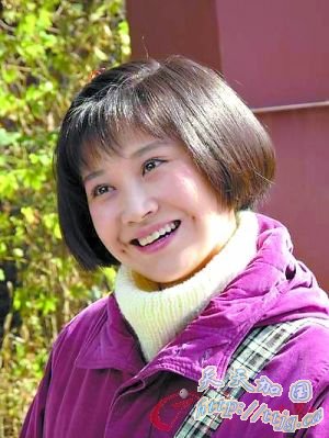 许晴扮演16岁少女童楠楠。