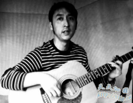 卖唱歌手街头救人被砍死曾流血爬行追歹徒(图)