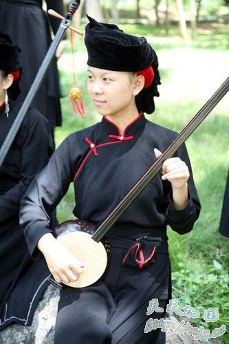 探秘中越边境的美女村 探秘中越边境的美女村