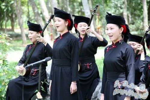 探秘中越边境的美女村 探秘中越边境的美女村