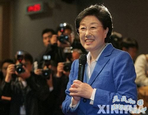 韩国前总理韩明淑因收受贿赂被判刑5年