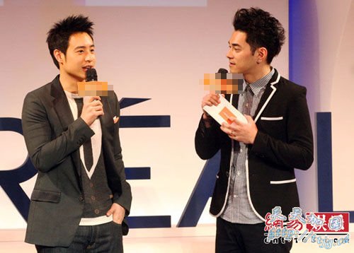 潘玮柏拍广告被泼水30次 自称可以演犀利哥