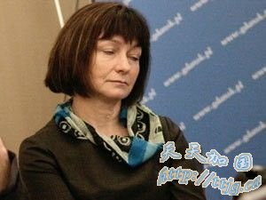 最后时刻放弃登机 波兰总统办公厅官员躲过一劫(图)