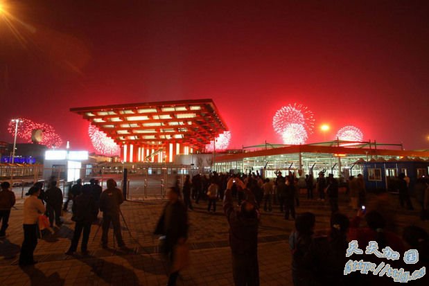 上海世博会焰火晚会首次带妆彩排正式举行