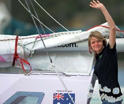 澳16岁女孩开始环球独航 一天与妈妈联络两次(图)