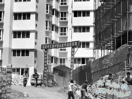 延安出现276平米经适房:普通市民“望楼兴叹”