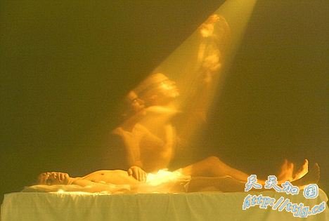 濒死体验由脑内“电暴”所致 濒死体验由脑内“电暴”所致