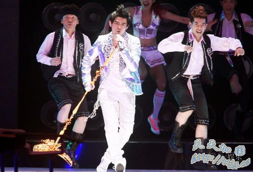 �ܽ���̨���ݳ���β��