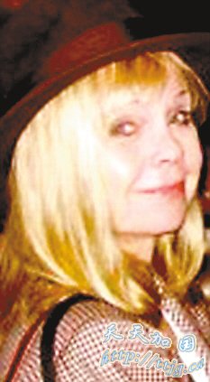 副驾驶患急病 空姐临危客串(图)