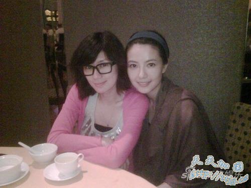 ��ͼ���־���ЯŮ��̨��������������Ѹ�ԲԲ