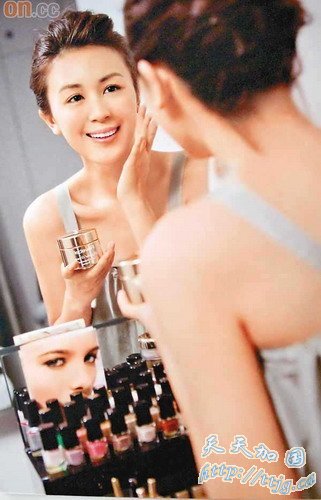 唐宁解放半裸出镜为义气
食疗护肤接受性感