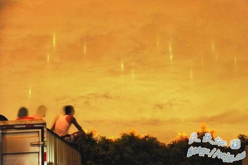 厦门上空出现神秘