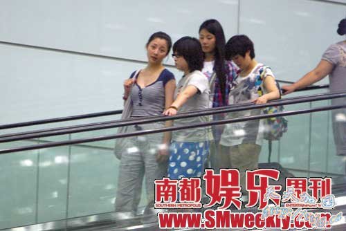 ���ҷ粨����ͦ��������͵��΢Ц����(��ͼ)