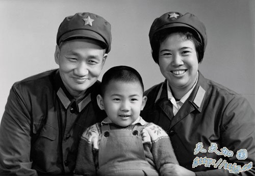 ë����̸�ٽ����� �״��ṩ��ͥ��Ƭ(��ͼ)