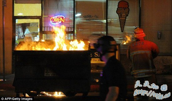 洛杉矶警员枪杀危地马拉醉酒劳工引发骚乱(组图)