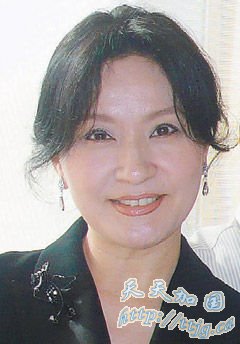 方芳芳将返台主持金钟颁奖典礼。