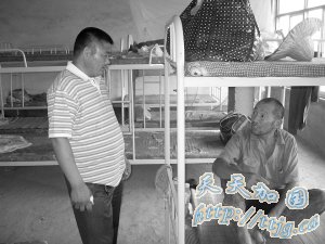 农民工办一元公寓日亏两千 开收管理费(图)