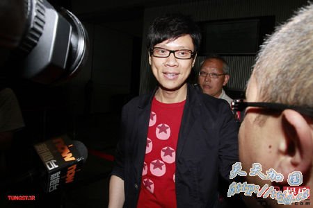 ��־����������