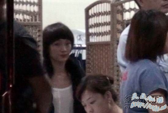 周迅撑彭浩翔内地创业 合作新片化身指甲钳人魔