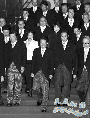 ��ֱ�˸���6���ڸ� ����