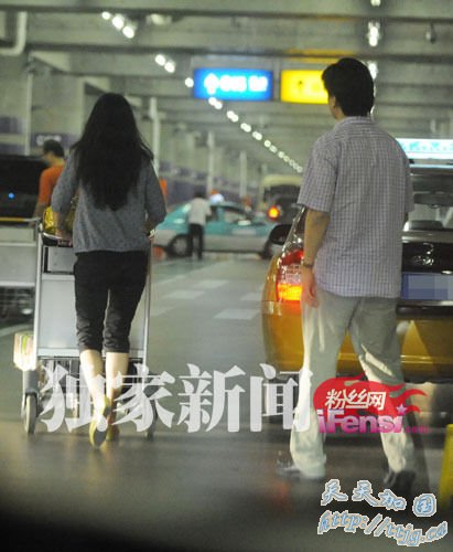 ����Ԫ�����Դ��Ů���� ���ܻؾ�����(��ͼ)