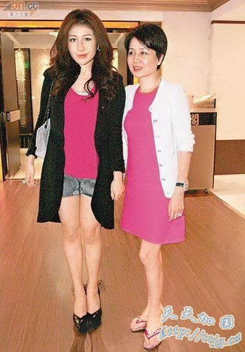 �γ�ӯ�����������;�ϲ �ܻ�����ֶ�������