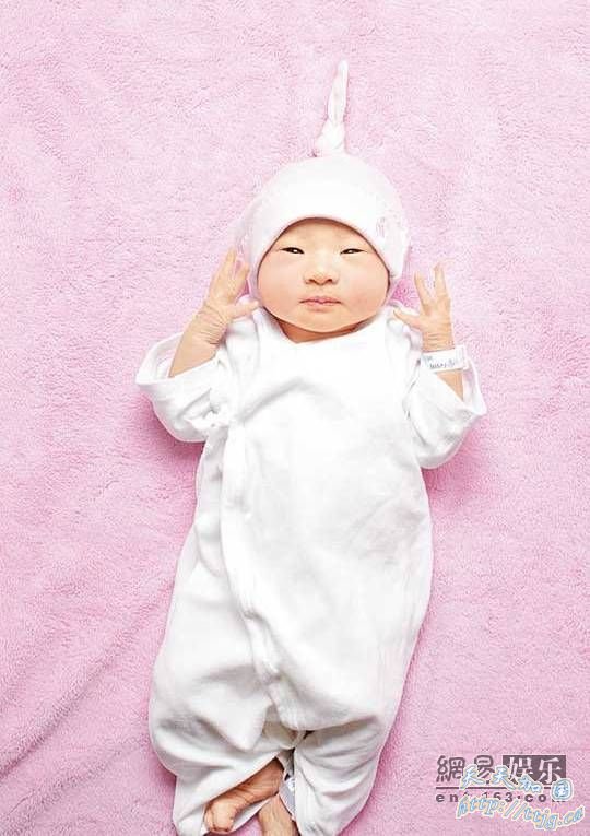 林嘉欣爱女照片曝光。