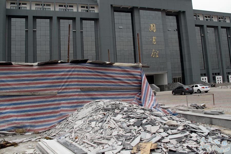 ��������ĳ��ѧ��ѧ�������й��߽�äĿ����һ�����ţ���ͼ��