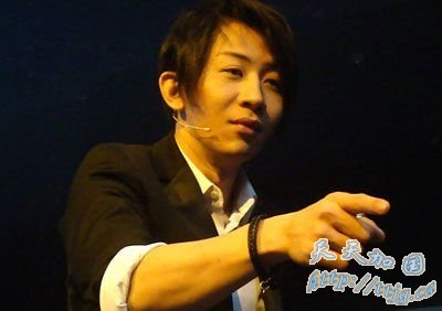 刘谦再次否认已接春晚邀请 三度登台可能性很低