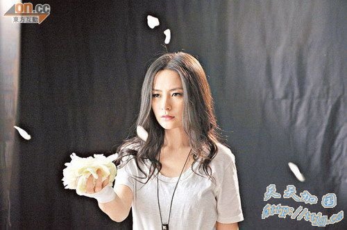 ����Ϊ�¸�����MV�Ӳ��� ������Ա���вҽ�(ͼ)