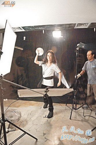 ����Ϊ�¸�����MV�Ӳ��� ������Ա���вҽ�(ͼ)