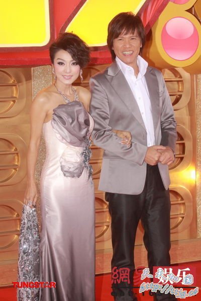  ��ѩ���ּν�������ѩһ���Ұ���װʾ�ˣ���ȹҫ�ۡ�