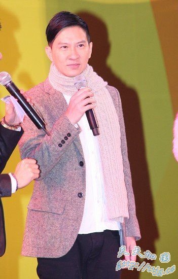 张家辉:不会像甄子丹狂接戏 最近积极“造人”