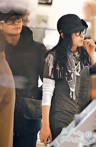 �������̨�Ĺ�� ���չ�ҹ�г�С��