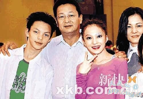 ���غ�һ�ң�����ͼ��