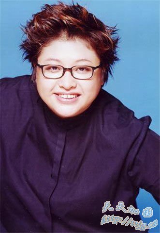 韩红唱专辑《红2》将再度追加发行